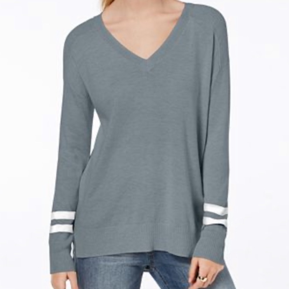 Hippie Rose V-neck Long Sleeve Sweater